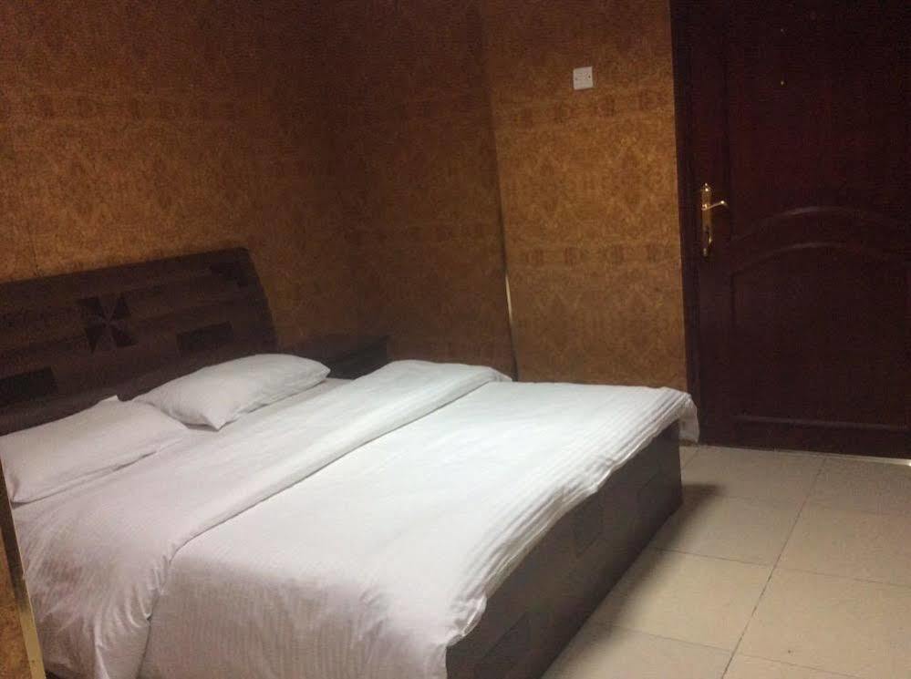 Dana Hotel Doha Exterior foto